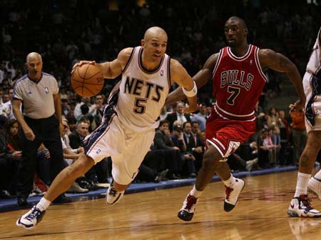 狼的年轻球 狼的年轻球