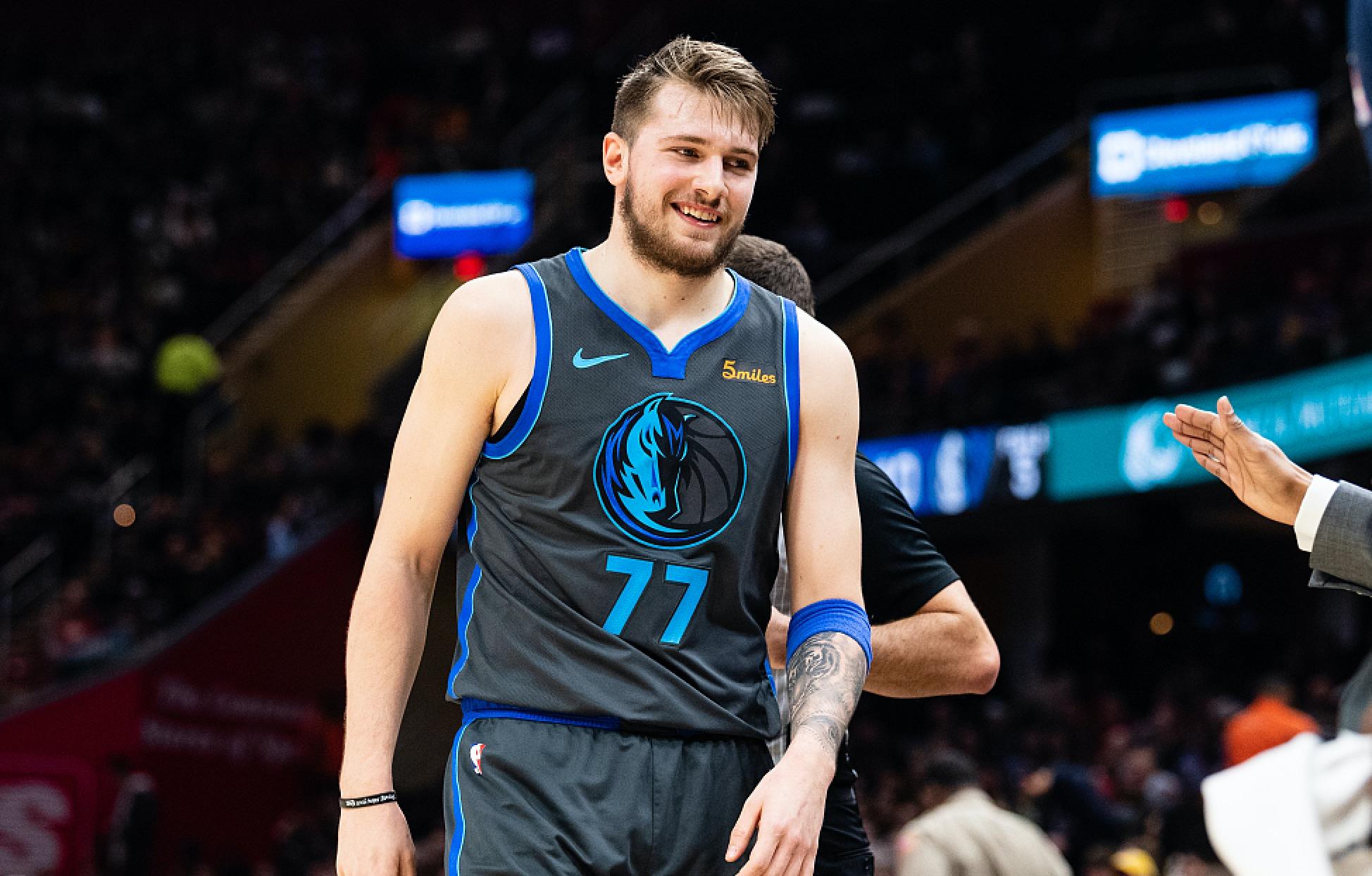 队一贯注重 队一贯注重